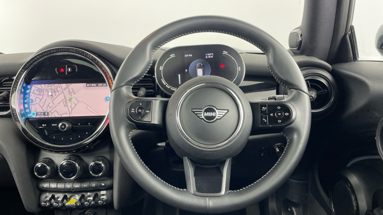 MINI Hatchback 1.5 Cooper Exclusive II 5dr Auto Petrol Hatchback